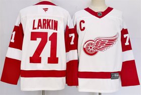 Cheap Men\'s Detroit Red Wings #71 Dylan Larkin White 2024-25 Stitched Jersey