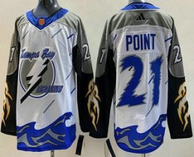 Cheap Men\'s Tampa Bay Lightning #21 Brayden Point White 2022 Reverse Retro Authentic Jersey